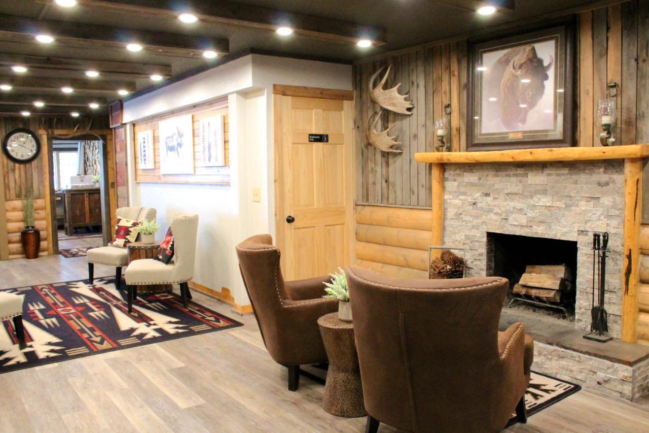 Moose Creek Inn West Yellowstone Exteriör bild
