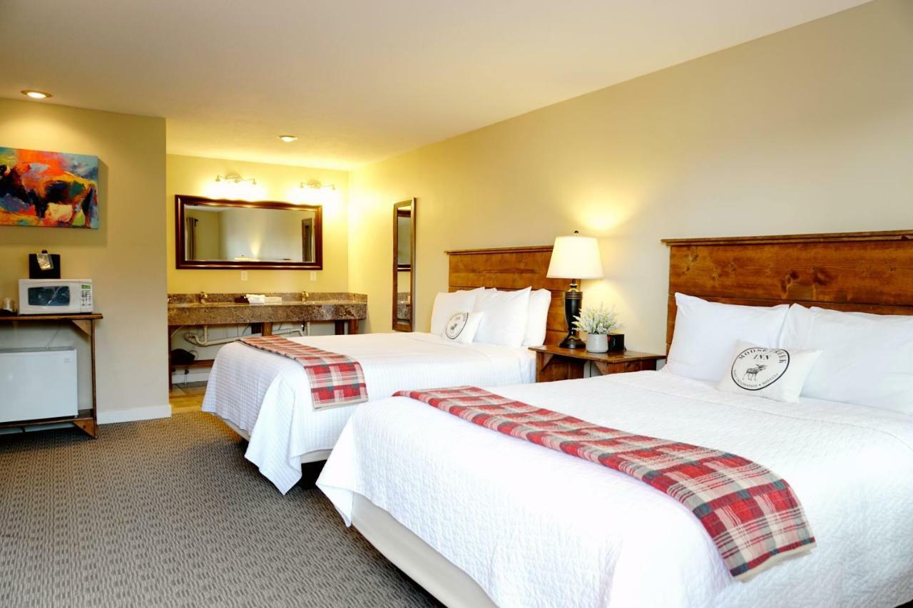 Moose Creek Inn West Yellowstone Exteriör bild